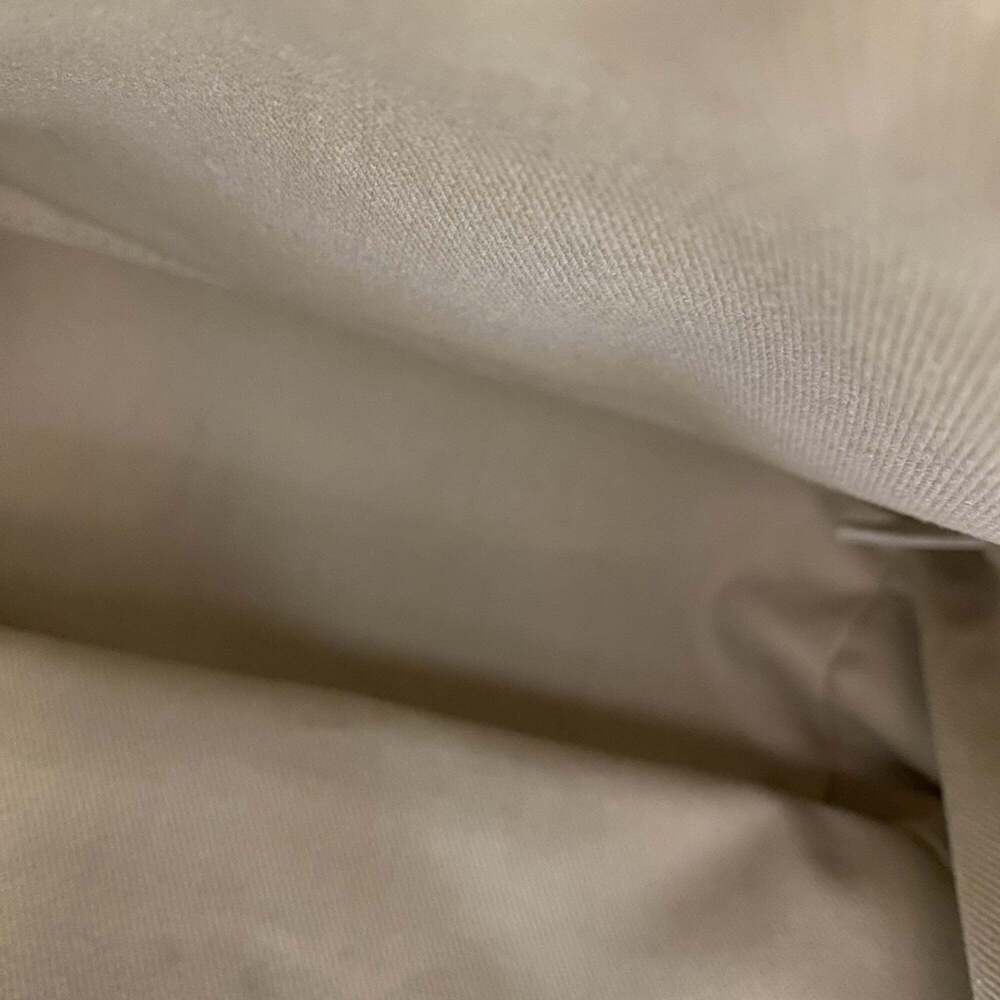 CHANEL White Lambskin Leather Tote Bag - Picture 8 of 16